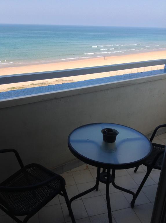Perfect Sea View Apartamento Bat Yam Quarto foto