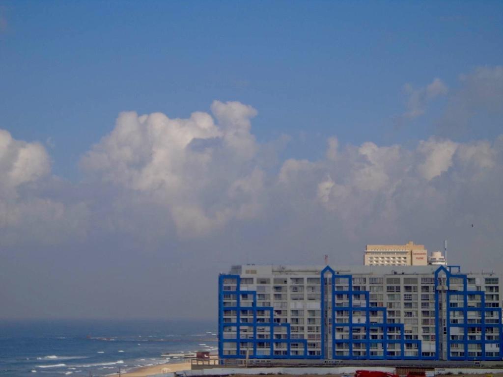 Perfect Sea View Apartamento Bat Yam Exterior foto